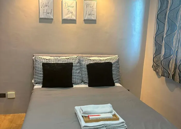 Monte Carlo Lounge Two マニラ市